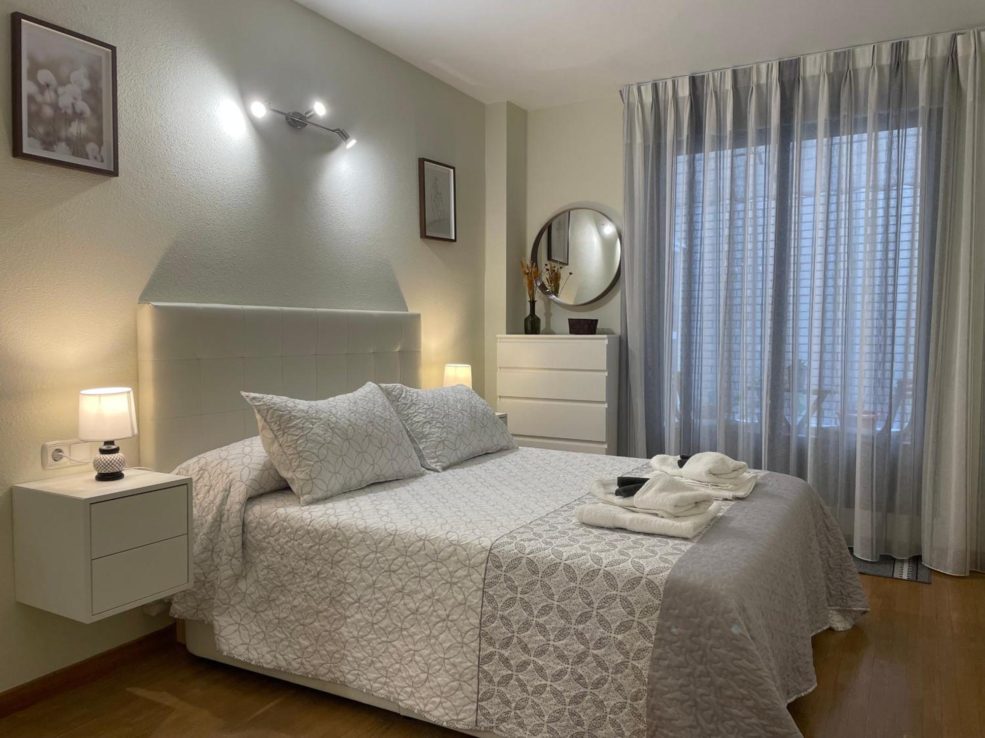 Bierzinn Apartamentos - Brujas Ponferrada Luaran gambar